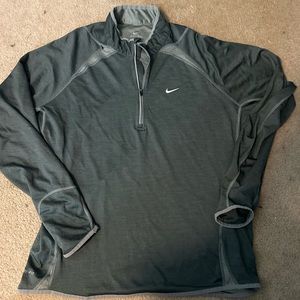 Med Nike Dri-Fit 1/4 quarter zip running pullover